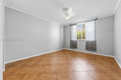 Copropriété à vendre à West Palm Beach, Floride: 2 chambres, 99.03 m2 № 1976900 - photo 11