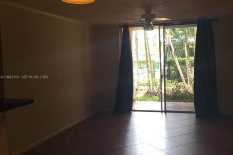 Copropriété à vendre à West Palm Beach, Floride: 2 chambres, 99.03 m2 № 1976900 - photo 2