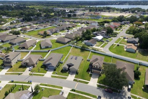 Villa ou maison à vendre à Winter Haven, Floride: 4 chambres, 195.37 m2 № 2431750 - photo 24