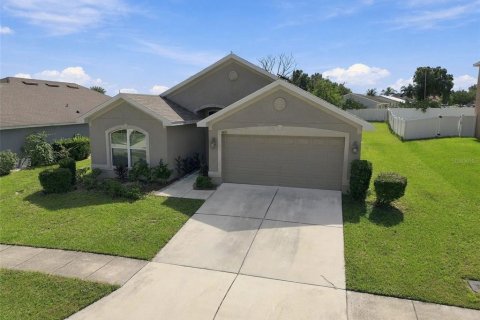 Villa ou maison à vendre à Winter Haven, Floride: 4 chambres, 195.37 m2 № 2431750 - photo 27