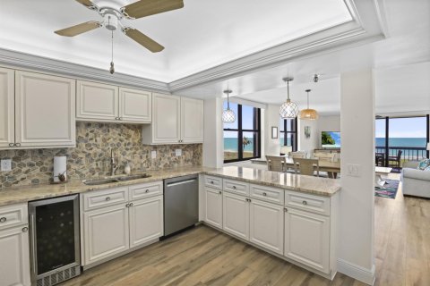 Copropriété à vendre à Hutchinson Island South, Floride: 2 chambres, 112.13 m2 № 2249674 - photo 12