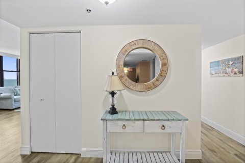 Copropriété à vendre à Hutchinson Island South, Floride: 2 chambres, 112.13 m2 № 2249674 - photo 4