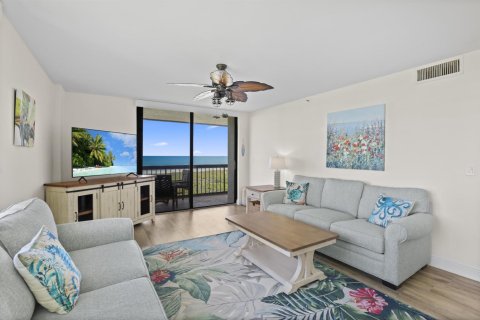 Copropriété à vendre à Hutchinson Island South, Floride: 2 chambres, 112.13 m2 № 2249674 - photo 7