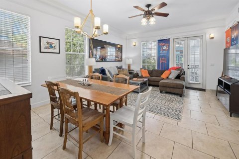 Condo in Gainesville, Florida, 2 bedrooms № 2233318 - photo 10
