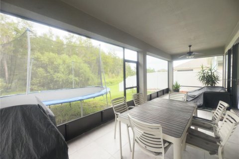 Villa ou maison à louer à Kissimmee, Floride: 4 chambres, 219.71 m2 № 2431707 - photo 25