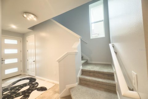 Villa ou maison à louer à Kissimmee, Floride: 4 chambres, 219.71 m2 № 2431707 - photo 4