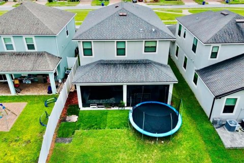 Villa ou maison à louer à Kissimmee, Floride: 4 chambres, 219.71 m2 № 2431707 - photo 26