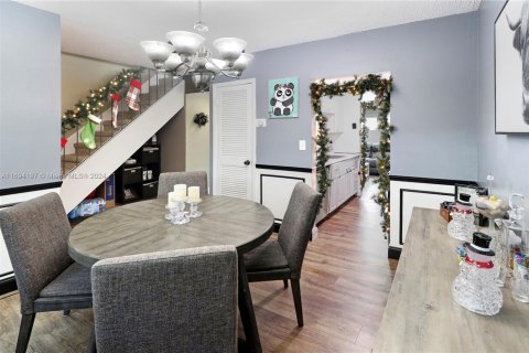 Купить кондоминиум в Корал-Спрингс, Флорида 2 спальни, 106.84м2, № 1957799 - фото 5