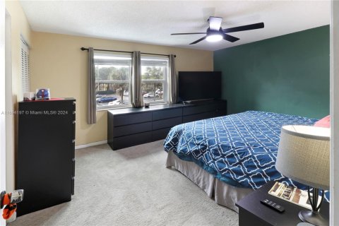Купить кондоминиум в Корал-Спрингс, Флорида 2 спальни, 106.84м2, № 1957799 - фото 13