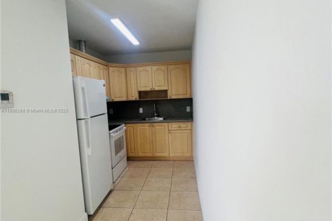Copropriété à vendre à Miami, Floride: 1 chambre, 46.92 m2 № 1949455 - photo 4