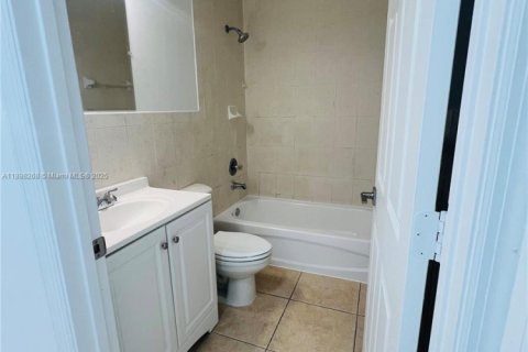 Copropriété à vendre à Miami, Floride: 1 chambre, 46.92 m2 № 1949455 - photo 8
