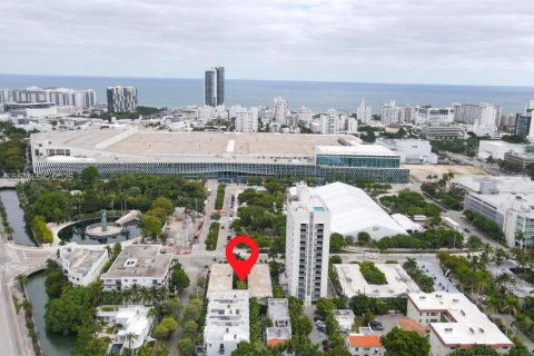 Apartamento en alquiler en Miami Beach, Florida, 41.81 m2 № 2017742 - foto 14