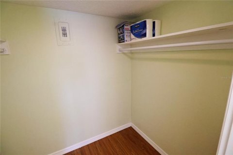 Condo in Bradenton, Florida, 2 bedrooms  № 1609139 - photo 19