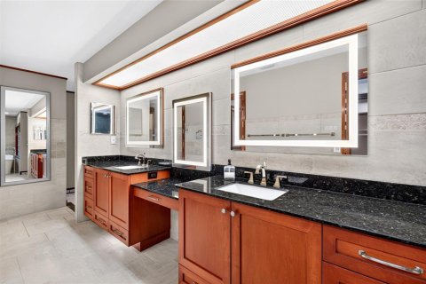 Villa ou maison à vendre à Ocala, Floride: 5 chambres, 397.34 m2 № 2297072 - photo 24