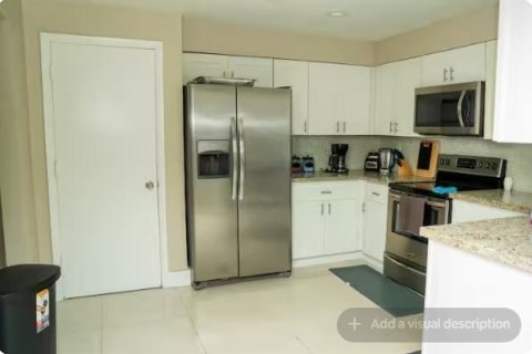 Villa ou maison à louer à Margate, Floride: 3 chambres, 138.52 m2 № 2181234 - photo 3