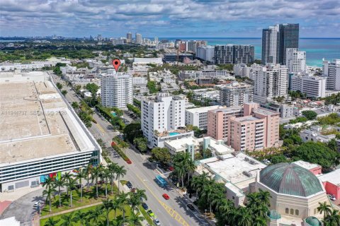 Купить кондоминиум в Майами-Бич, Флорида 3 спальни, 114.27м2, № 2061498 - фото 30