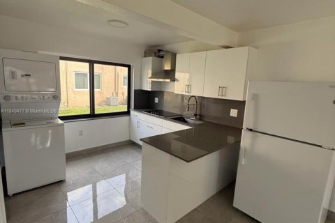 Copropriété à vendre à Hialeah, Floride: 2 chambres № 1936682 - photo 8