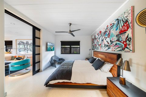 Casa en venta en Miami Beach, Florida, 4 dormitorios, 157.56 m2 № 1770861 - foto 4