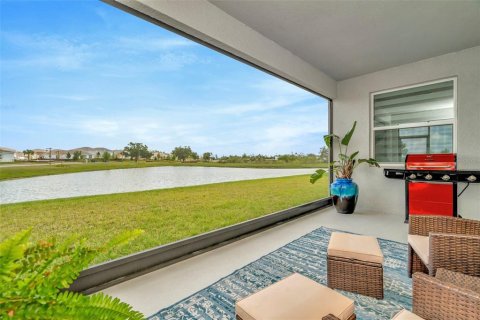 Villa ou maison à vendre à Plant City, Floride: 4 chambres, 259.57 m2 № 1666356 - photo 1