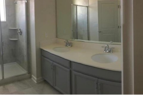 Adosado en alquiler en Kissimmee, Florida, 3 dormitorios, 155.52 m2 № 1893647 - foto 6