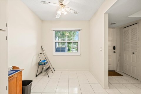 Condo in Hudson, Florida, 2 bedrooms  № 2223165 - photo 8