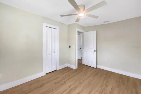 Villa ou maison à vendre à Sarasota, Floride: 3 chambres, 92.44 m2 № 1619261 - photo 15