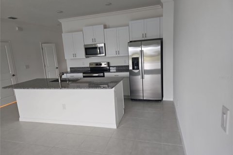 Touwnhouse à louer à Land O' Lakes, Floride: 3 chambres, 148.74 m2 № 1831787 - photo 7