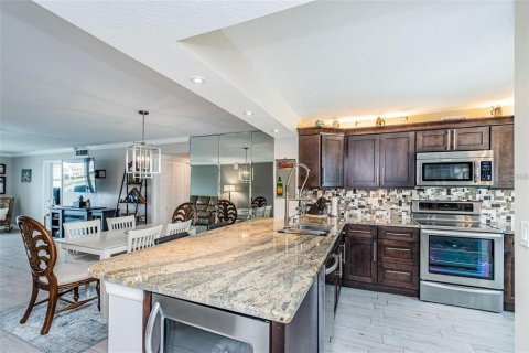 Condo in South Pasadena, Florida, 2 bedrooms  № 1572203 - photo 3