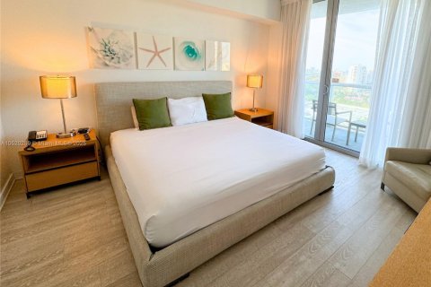 Copropriété à louer à Hallandale Beach, Floride: 1 chambre, 106.84 m2 № 2018808 - photo 7