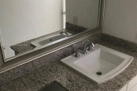 Condo in Davie, Florida, 1 bedroom  № 2050453 - photo 4