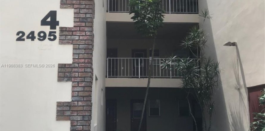 Condo in Davie, Florida, 1 bedroom  № 2050453