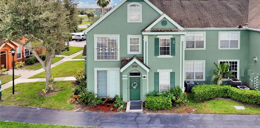 Condo in Tampa, Florida, 2 bedrooms № 2110241