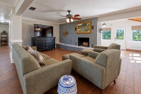 Villa ou maison à vendre à Dover, Floride: 4 chambres, 259.38 m2 № 2432742 - photo 9