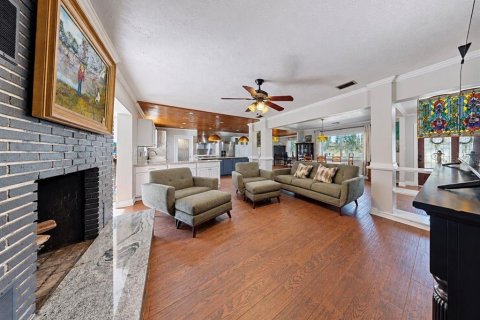 Villa ou maison à vendre à Dover, Floride: 4 chambres, 259.38 m2 № 2432742 - photo 14
