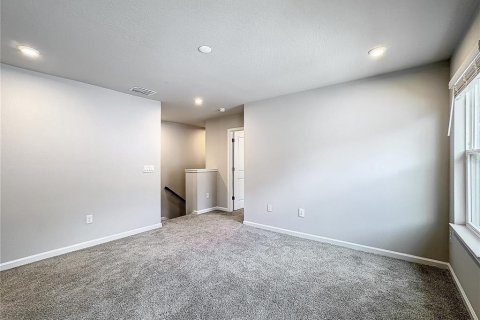 Townhouse in Brandon, Florida 3 bedrooms, 182.37 sq.m. № 2399149 - photo 23