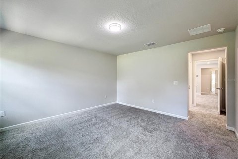 Townhouse in Brandon, Florida 3 bedrooms, 182.37 sq.m. № 2399149 - photo 19
