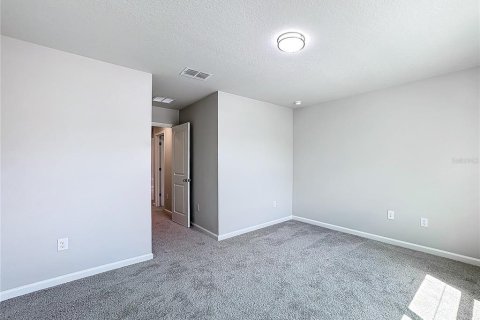 Townhouse in Brandon, Florida 3 bedrooms, 182.37 sq.m. № 2399149 - photo 25