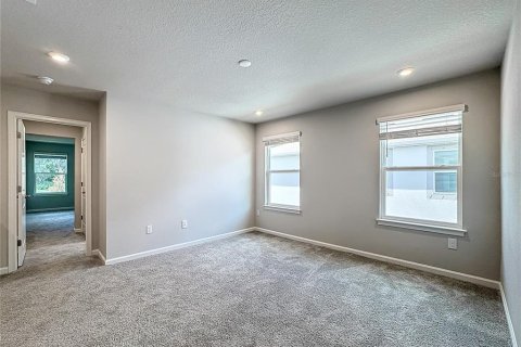 Townhouse in Brandon, Florida 3 bedrooms, 182.37 sq.m. № 2399149 - photo 21