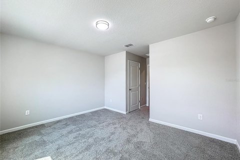 Townhouse in Brandon, Florida 3 bedrooms, 182.37 sq.m. № 2399149 - photo 26