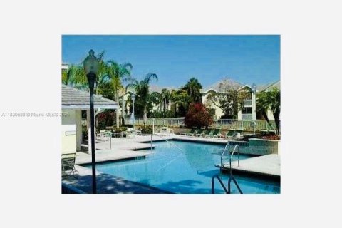 Condo in Coral Springs, Florida, 3 bedrooms  № 1806245 - photo 22
