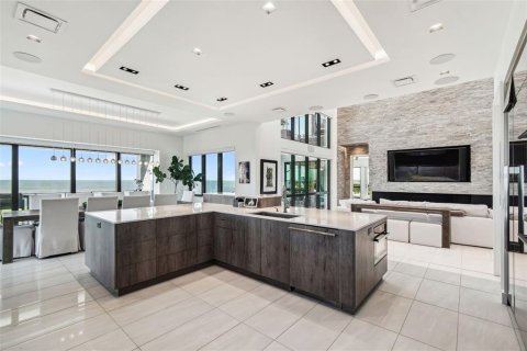 Casa en venta en Port Richey, Florida, 5 dormitorios, 500.74 m2 № 1769686 - foto 25