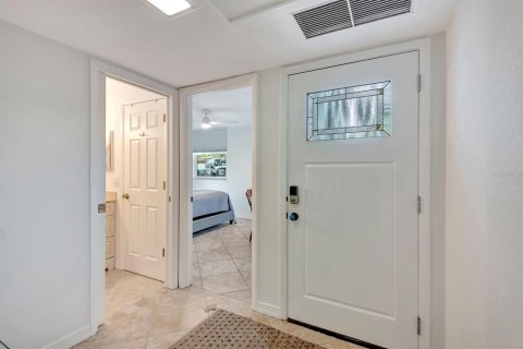 Condo in Bradenton, Florida, 2 bedrooms  № 1905449 - photo 5