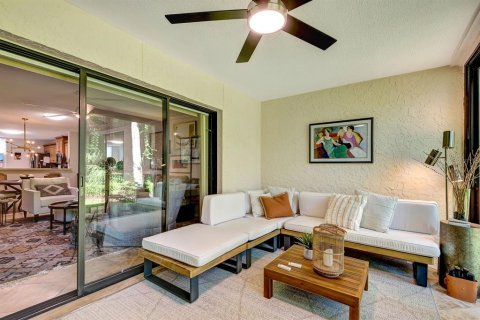 Condo in Bradenton, Florida, 2 bedrooms  № 1905449 - photo 29