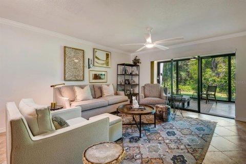 Condo in Bradenton, Florida, 2 bedrooms  № 1905449 - photo 9