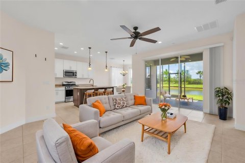 Villa ou maison à vendre à Wimauma, Floride: 2 chambres, 148.55 m2 № 2147730 - photo 4