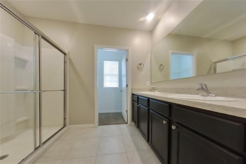 Villa ou maison à louer à Groveland, Floride: 5 chambres, 250.46 m2 № 2094981 - photo 9
