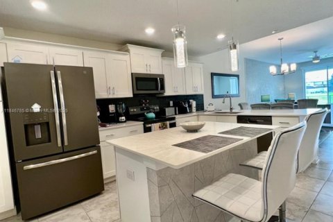 Condo in Kissimmee, Florida, 2 bedrooms  № 1846013 - photo 2