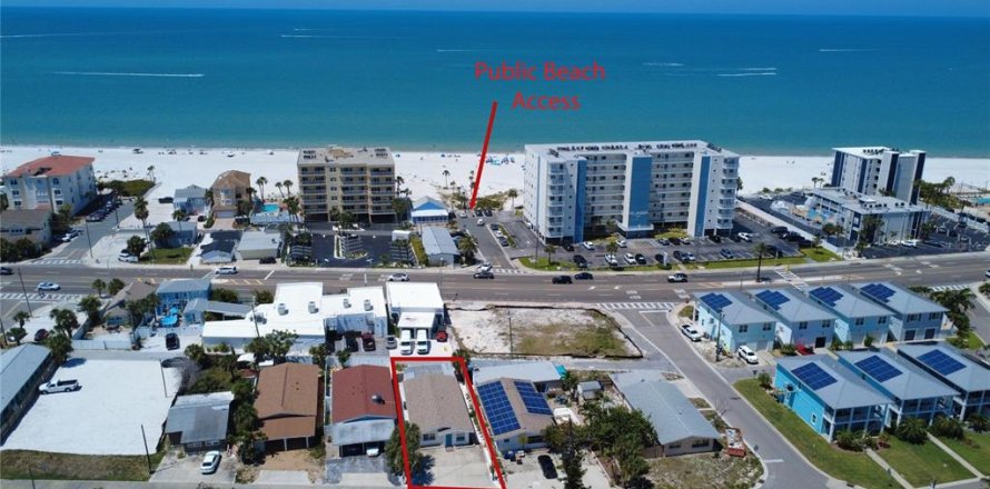 Commercial property in Madeira Beach, Florida 4 bedrooms, 128.02 sq.m. № 2091970