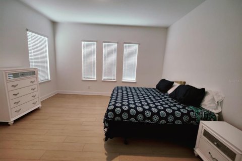Villa ou maison à louer à Orlando, Floride: 4 chambres, 246.19 m2 № 2167838 - photo 17