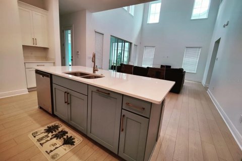 Villa ou maison à louer à Orlando, Floride: 4 chambres, 246.19 m2 № 2167838 - photo 6